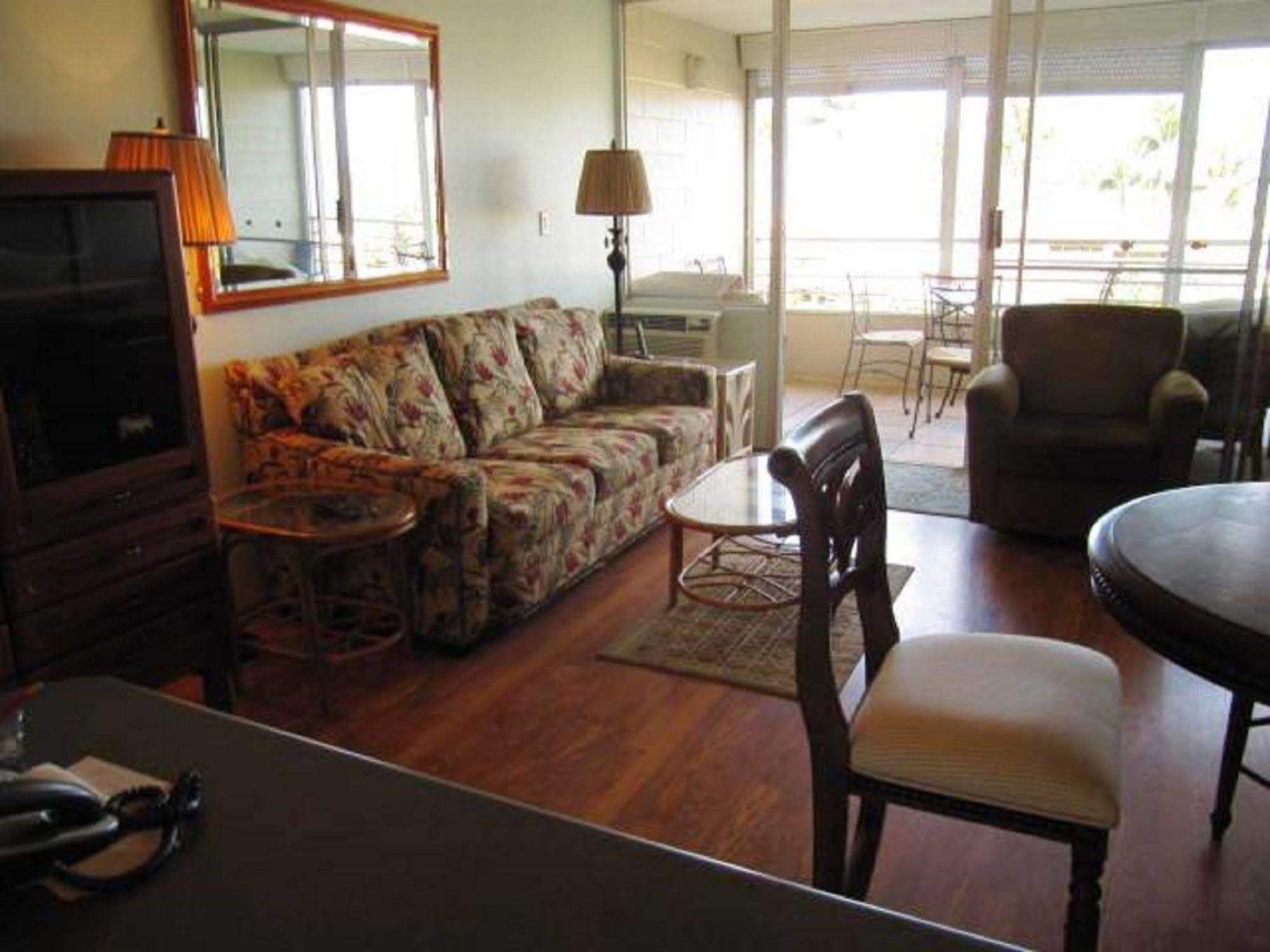 Kamaole Beach Royale Кихеи Екстериор снимка